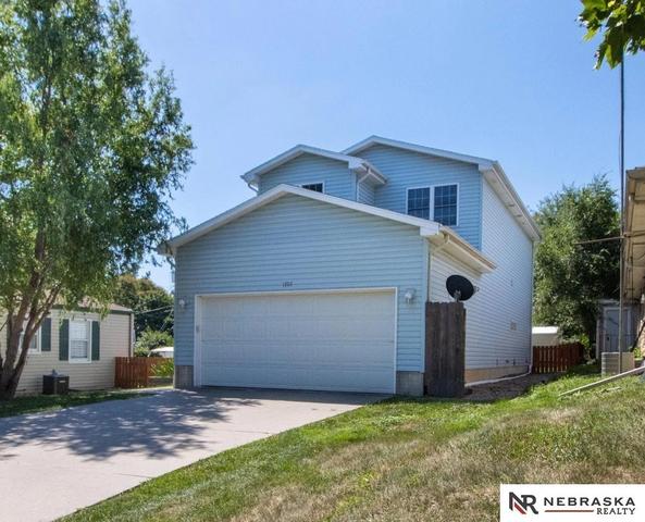 1707 Dakota St, Lincoln, NE 68502