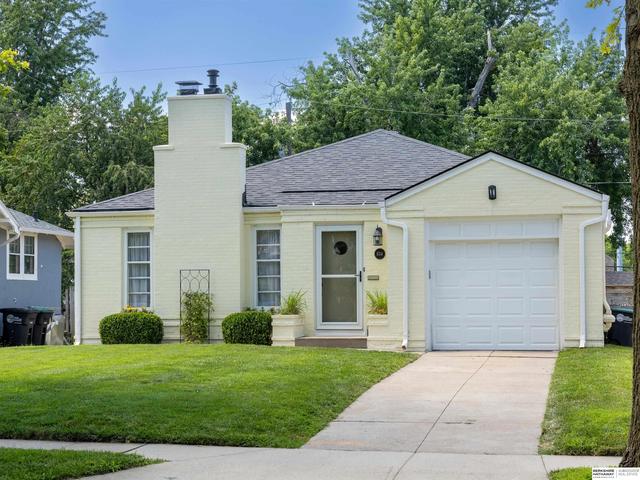 834 S 59 St, Omaha, NE 68106