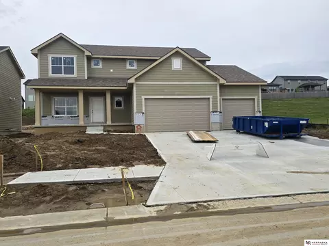 11017 N 162 St, Bennington, NE 68007