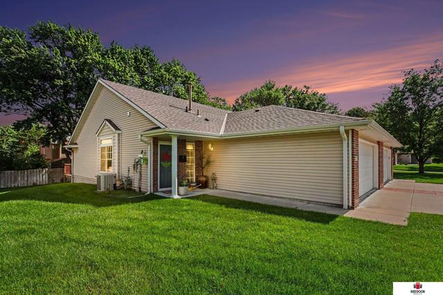7558 Hamann Meadows Pl, Lincoln, NE 68506