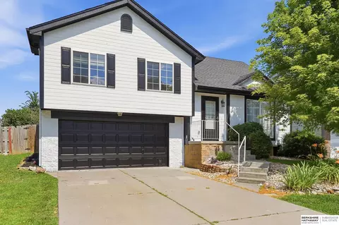 4215 N 170th St, Omaha, NE 68116