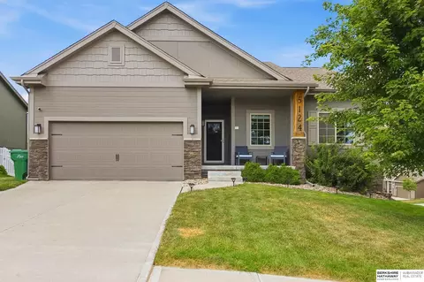 5124 N 180th Ave, Elkhorn, NE 68022
