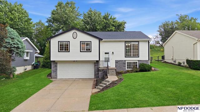 15302 Spencer St, Omaha, NE 68116