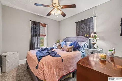 Bedroom - 4120 Maple St, Omaha, NE 68111 photo 1 of 1