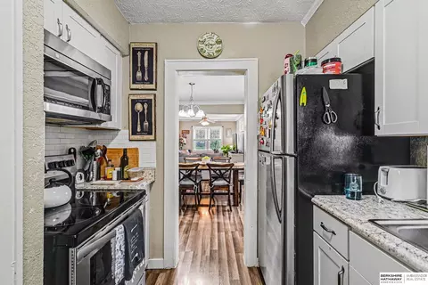 Kitchen - 4120 Maple St, Omaha, NE 68111 photo 2 of 2
