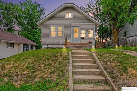 Exterior - 4120 Maple St, Omaha, NE 68111 photo 4 of 4