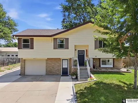 9940 N 147th St, Waverly, NE 68462