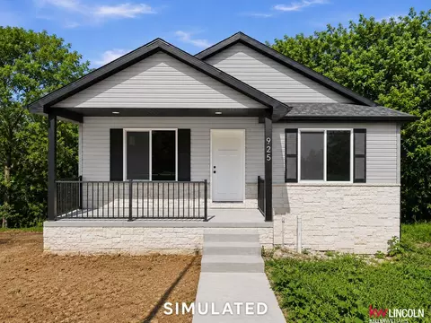 925 N 66th St, Lincoln, NE 68505