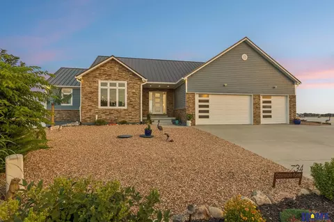 734 Cobblestone Pointe Pointe, Ashland, NE 68003