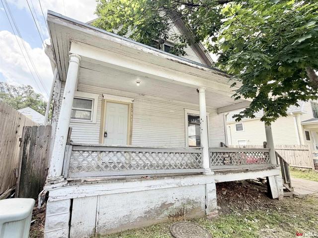3011 Walnut Ct, Lincoln, NE 68503