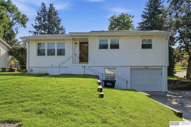 1721 N 84th St, Omaha, NE 68114