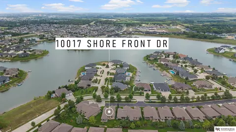 10017 Shore Front Dr, Lincoln, NE 68527