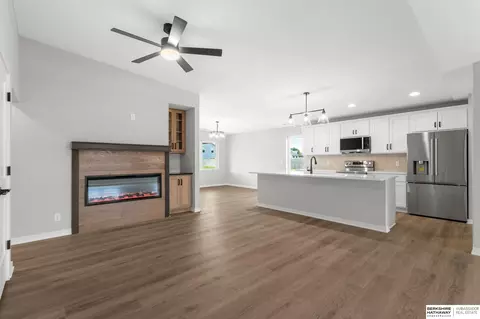 Living - 1216 Valley View St, Valley, NE 68064 photo 6 of 13