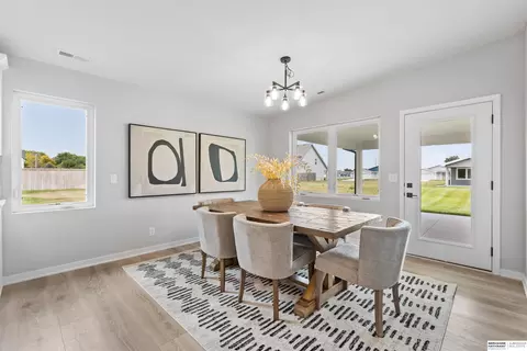 Dining - 1216 Valley View St, Valley, NE 68064 photo 4 of 5