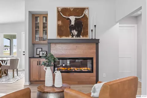 Living - 1216 Valley View St, Valley, NE 68064 photo 13 of 13
