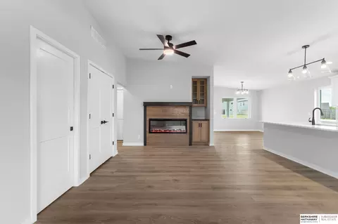 Living - 1216 Valley View St, Valley, NE 68064 photo 7 of 13