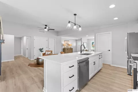 Kitchen - 1216 Valley View St, Valley, NE 68064 photo 10 of 11