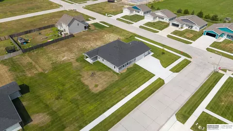 View/Area - 1216 Valley View St, Valley, NE 68064 photo 1 of 7