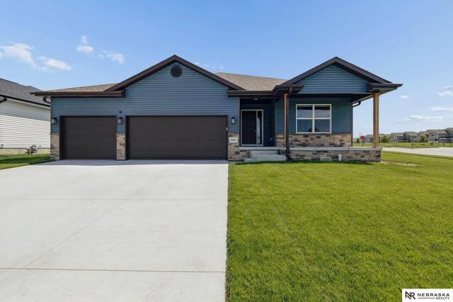 8901 Kinzie St, Lincoln, NE 68507