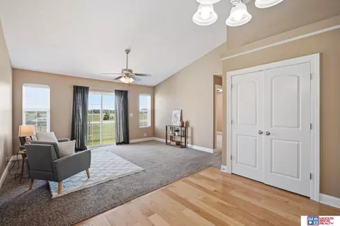 3132 King Ridge Blvd, Lincoln, NE 68504