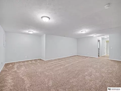 1807 Mayflower Rd, Bellevue, NE 68123 photo 20