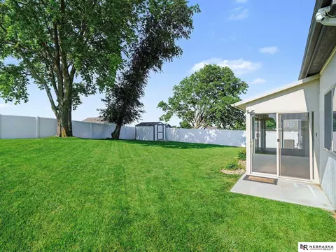 1807 Mayflower Rd, Bellevue, NE 68123 photo 25