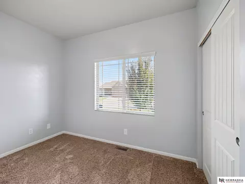 1807 Mayflower Rd, Bellevue, NE 68123 photo 11