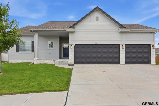 19864 Birch Ave, Gretna, NE 68028