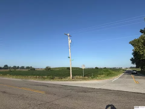 6808 N 252nd St, Valley, NE 68064 photo 5