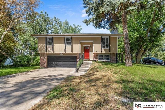 8254 S 50th St, Omaha, NE 68157