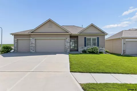 17203 Jackson Ave, Gretna, NE 68028