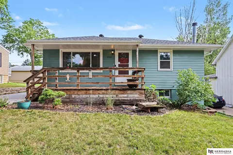 4920 Hillside St, Lincoln, NE 68506