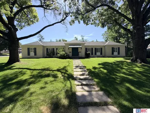 3800 Pace Blvd, Lincoln, NE 68502