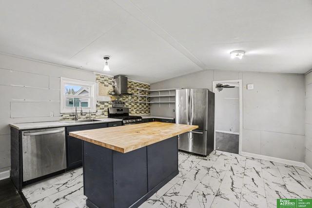 15025 E Plz #192, Omaha, NE 68137