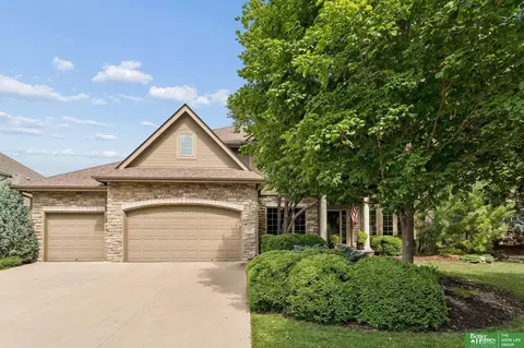 3811 S 194 St, Omaha, NE 68130