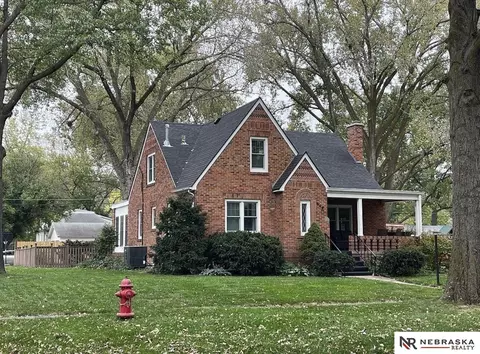644 Linden Ave, Crete, NE 68333