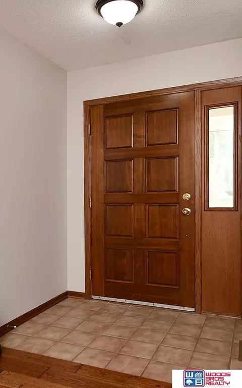 Entry Way - 125 Regency Dr, Beatrice, NE 68310 photo 1 of 3