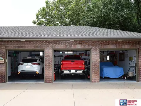 Other - 125 Regency Dr, Beatrice, NE 68310 photo 1 of 20