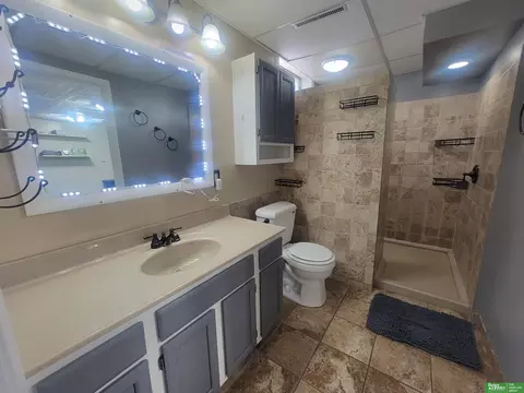 Bath - 309 E P, Mccool Junction, NE 68401 photo 5 of 7