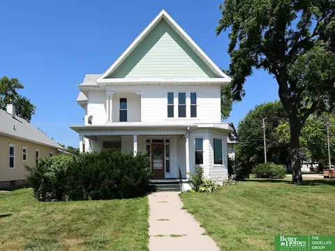 705 6th Ave, Fairmont, NE 68354