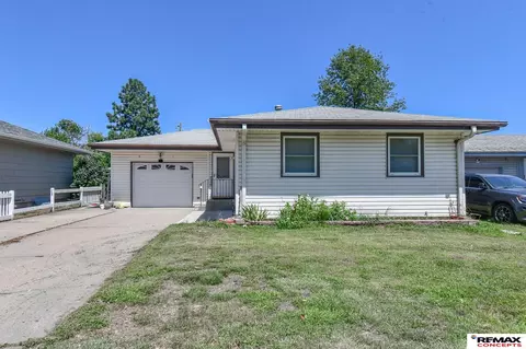 224 W Dawes Ave, Lincoln, NE 68521