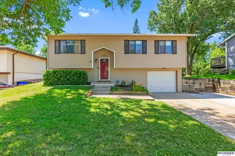 1404 James St, Plattsmouth, NE 68048