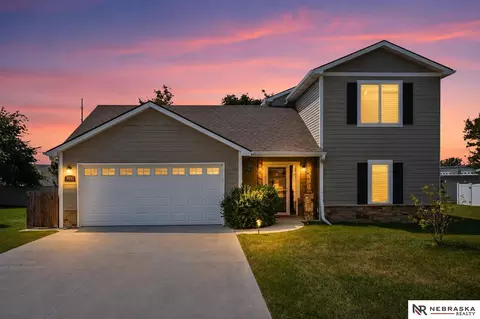 3533 Holly Blue Dr, Lincoln, NE 68504