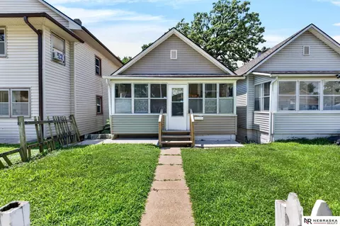 2426 S 18th St, Omaha, NE 68108