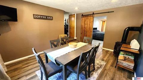 Dining - 1421 N 9th St, Beatrice, NE 68310 photo 2 of 2