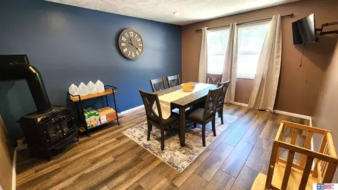 Dining - 1421 N 9th St, Beatrice, NE 68310 photo 1 of 2