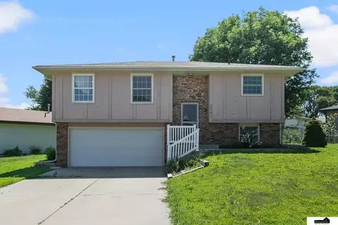 3541 N 75th St, Lincoln, NE 68507