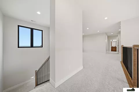 Entry Way - 1652 County Road E Rd, Wahoo, NE 68066 photo 6 of 7