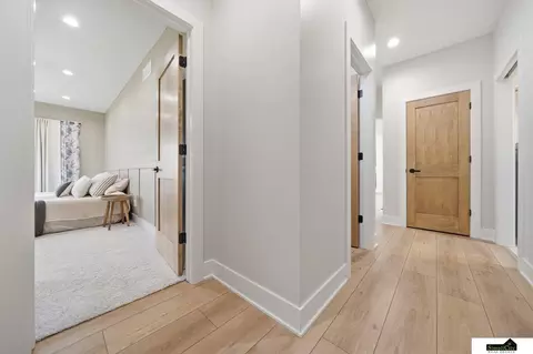 Entry Way - 1652 County Road E Rd, Wahoo, NE 68066 photo 5 of 7