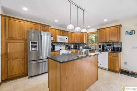 3600 S 83rd St, Lincoln, NE 68506